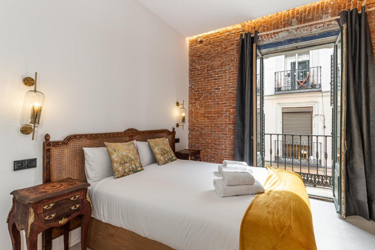 Queens House Chueca Мадрид Екстер'єр фото